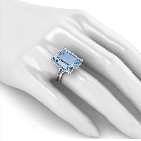 Ferrucci 12.45 ct emerald cut aquamarine gemstone ring. GIA Certified! - Picture 4 of 12